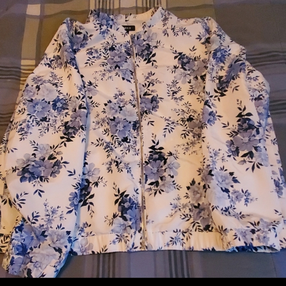 Torrid 2 bomber jacket